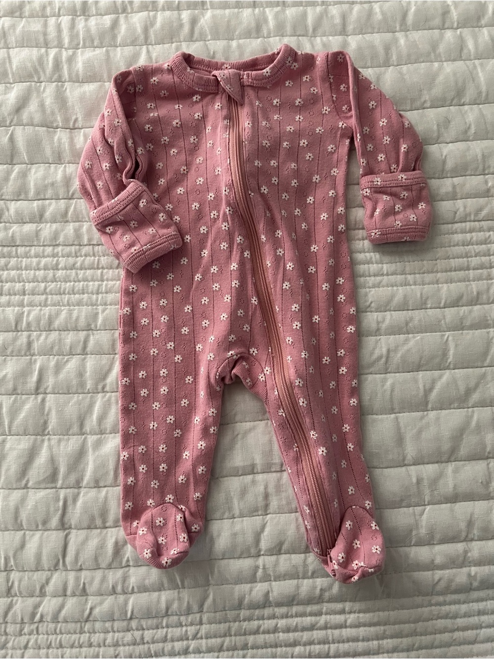 Spearmint Love SIIX Pink Floral Organic Pointelle 2-Way Zippered Footie & Bow